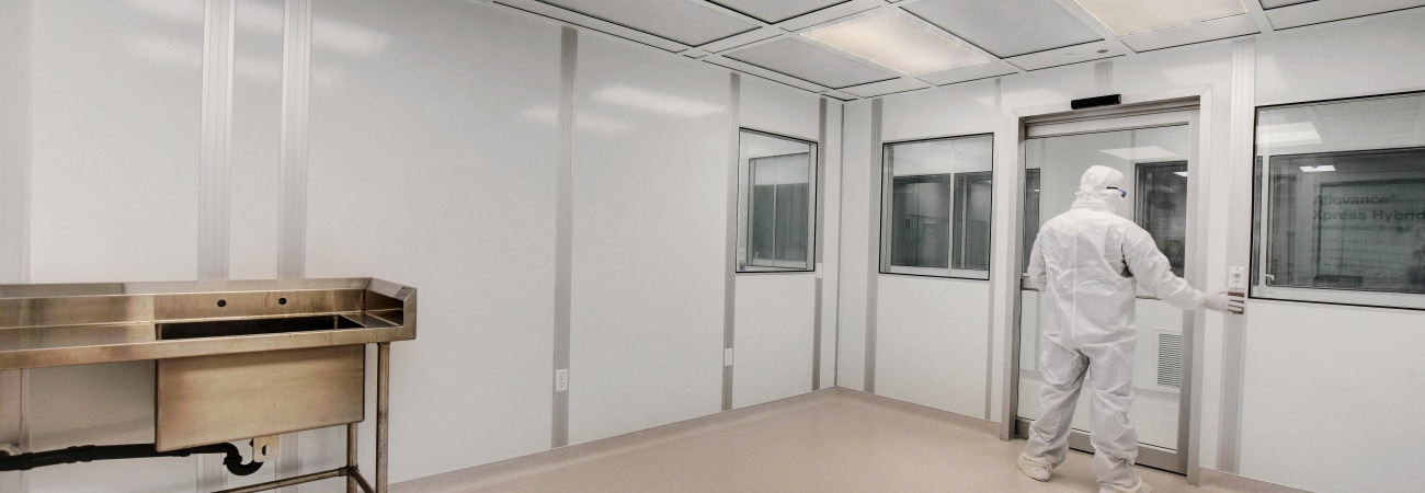 Clean room by Allied Cleanrooms - USP 797, and ISO 4, ISO 5, ISO 6, ISO 7, and IS0 8, cGMP cleanroom manufacturing