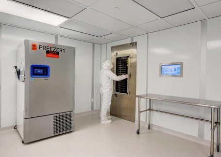 Clean room by Allied Cleanrooms - USP 797, and ISO 4, ISO 5, ISO 6, ISO 7, and IS0 8, cGMP cleanroom manufacturing, soft wall cleanrooms FED-STD-209E and ISO 14644-1, control contamination