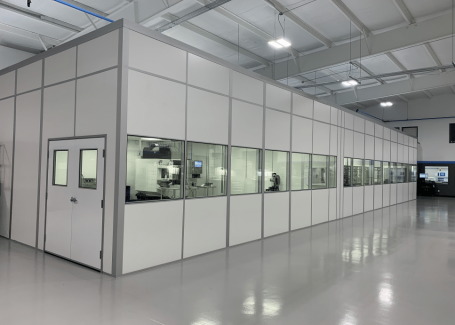 A modular ISO-compliant cleanroom application.